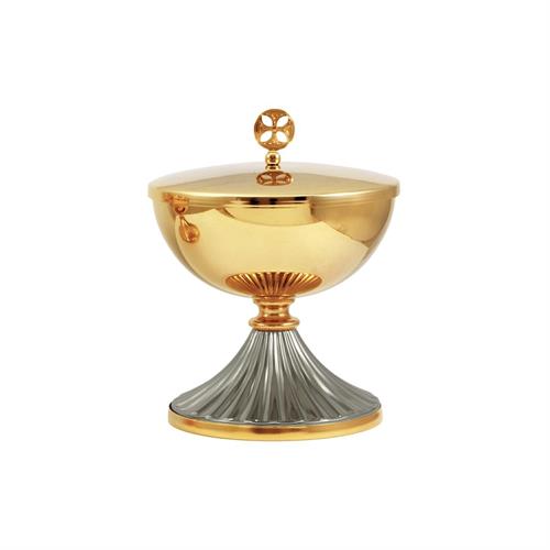TWO-TONE CIBORIUM WITH A STRIPED BASE