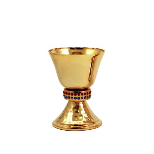 CALICE DA VIAGGIO DORATO CON MARTELLATURA E PIETRE BRILLANTI