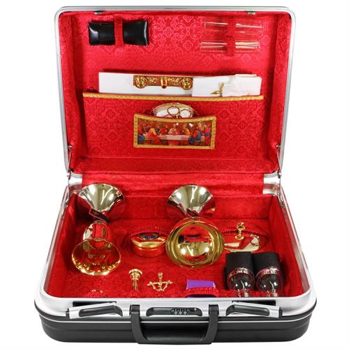 VALIGIA PER CELEBRAZIONE ULTIMA CENA INTERNO RASO ROSSO