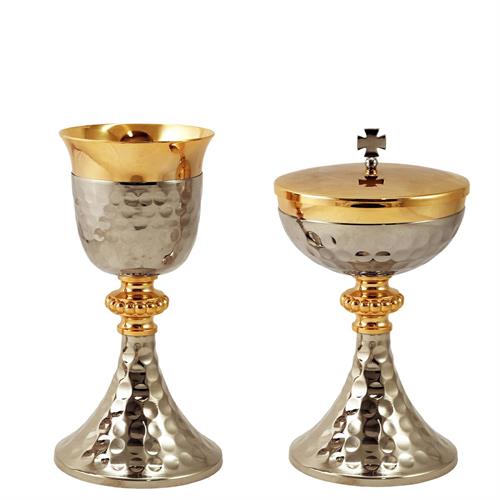 TWO-TONE CHALICE AND CIBORIUM WITH BAROQUE KNOP