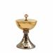 CALICE E PISSIDE BICOLORE CON MARTELLATURA E NODO CON DECORO