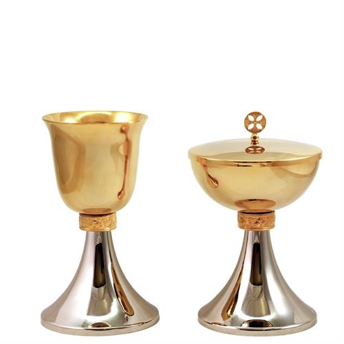 TWO-TONE CHALICE AND CIBORIUM AND KNOP WITH DECORATION