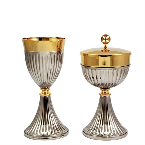 TWO-TONE CHALICE AND CIBORIUM WITH BASE AND SAUCER WITH LINES