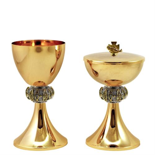 GOLD PLATED CHALICE AND CIBORIUM WITH FISH KNOP AND TWO-TONE PX