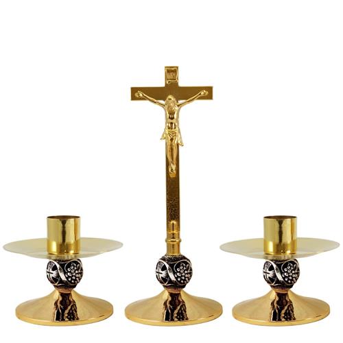 ALTAR CROSS AND CANDLESTICKS SILVER-PLATED KNOP h. 42 cm.